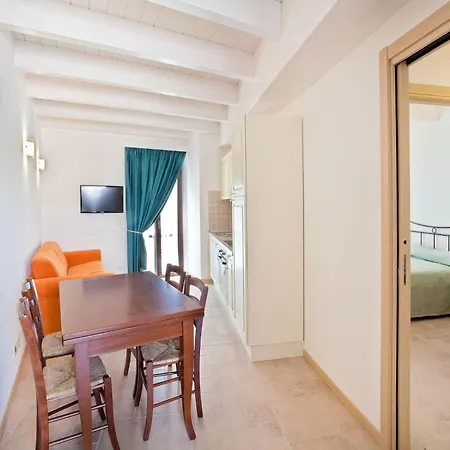 In With Sea View & Pool Apartman Pedaso