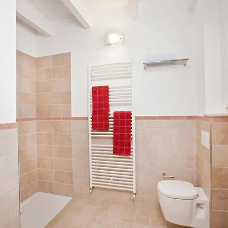 In With Sea View & Pool * Pedaso