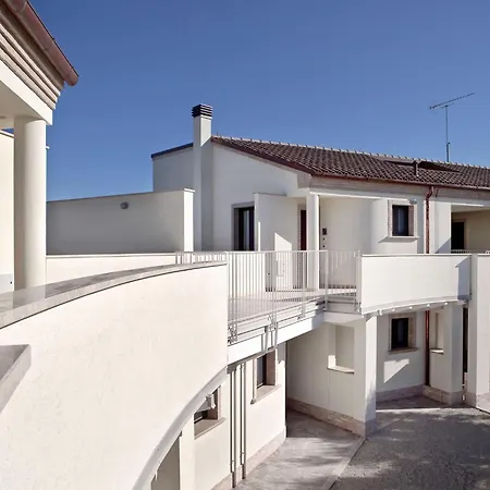 In With Sea View & Pool *