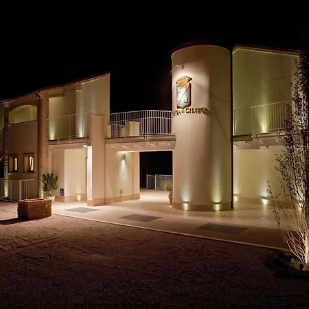In With Sea View & Pool